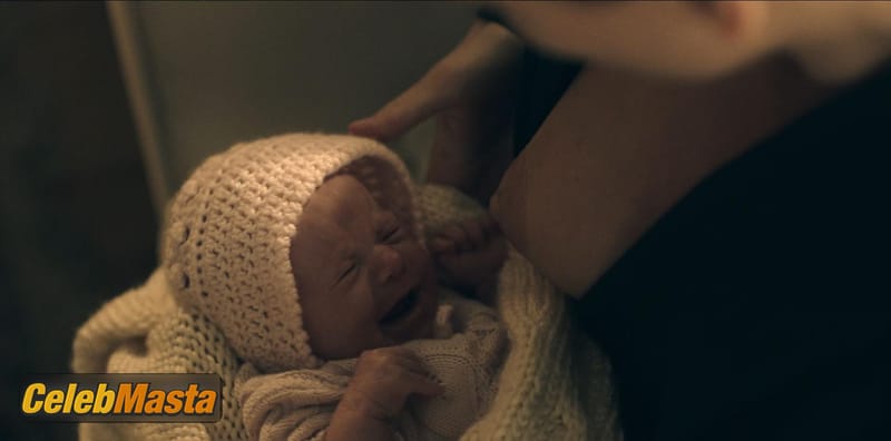 Yvonne Strahovski Photo Gallery from The Handmaid’s Tale photo 3