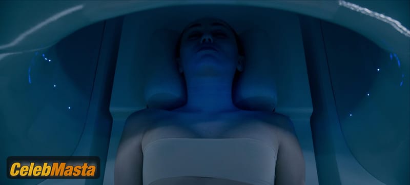 Photo Gallery: Miley Cyrus in Black Mirror photo 1
