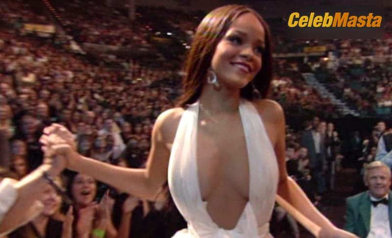 Rihanna Photo Collection from The Billboard Music Awards photo 1