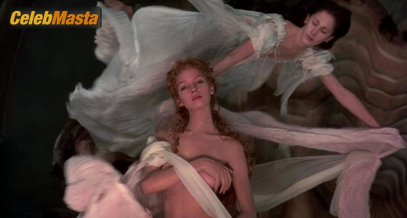 Uma Thurman Photo Set from The Adventures Of Baron Munchausen photo 2