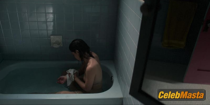 Rosa Salazar Photo Collection from Brand New Cherry Flavor photo 4