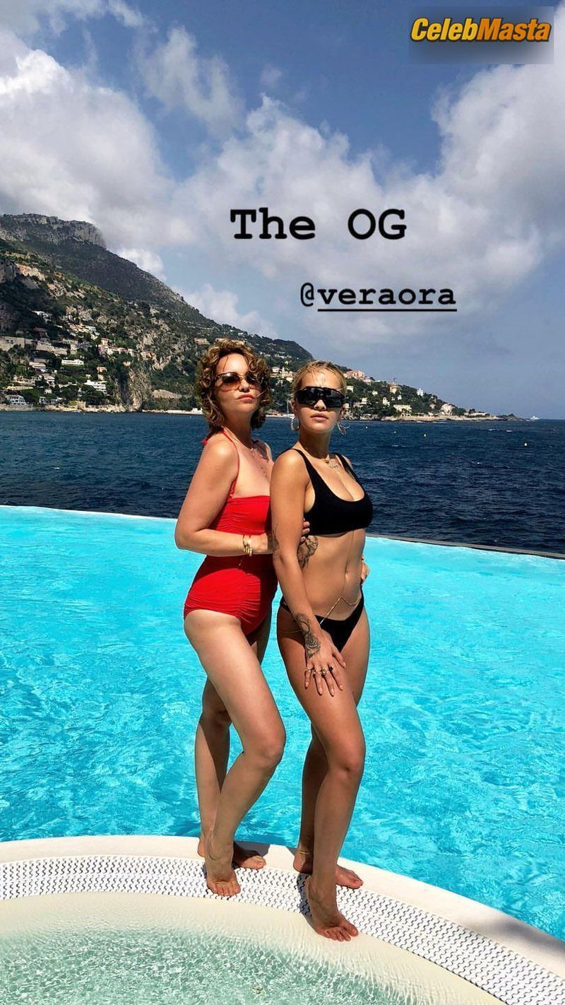Rita Ora Pics: Sexy On The Beach photo 1