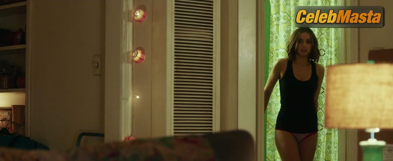 Ana de Armas Photos from War Dogs photo 2