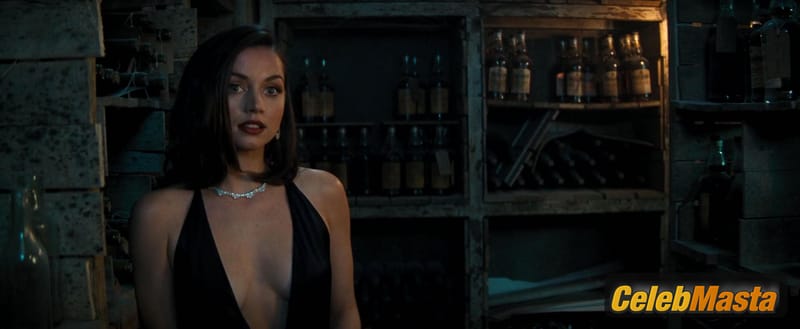 Ana de Armas Sexy Gallery from No Time To Die photo 4
