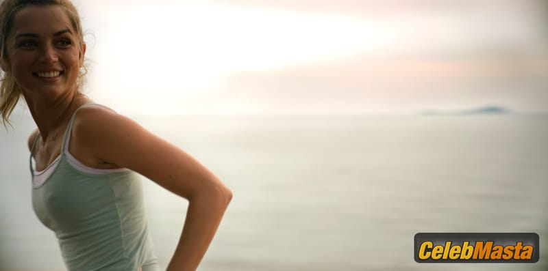 Ana de Armas Pics from the Set of Sergio photo 2