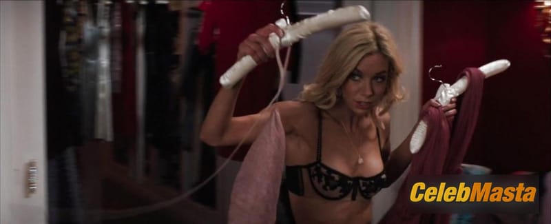 Vanessa Kirby Scene Photos Gallery from Jupiter Ascending photo 3