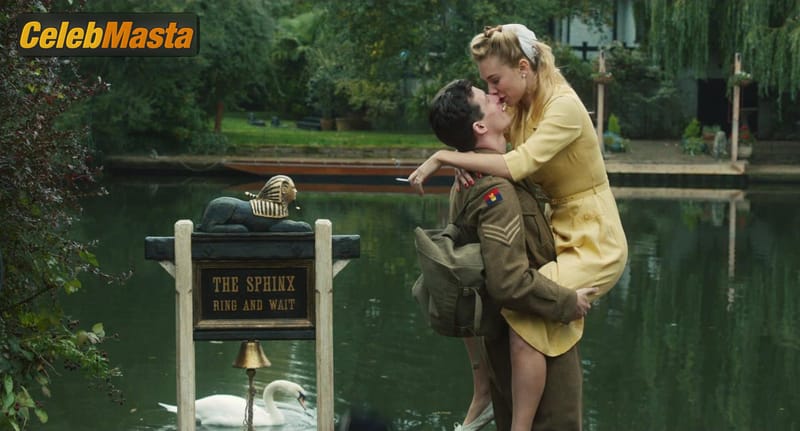 Vanessa Kirby Bare Photoshoot Gallery from Queen And Country photo 2