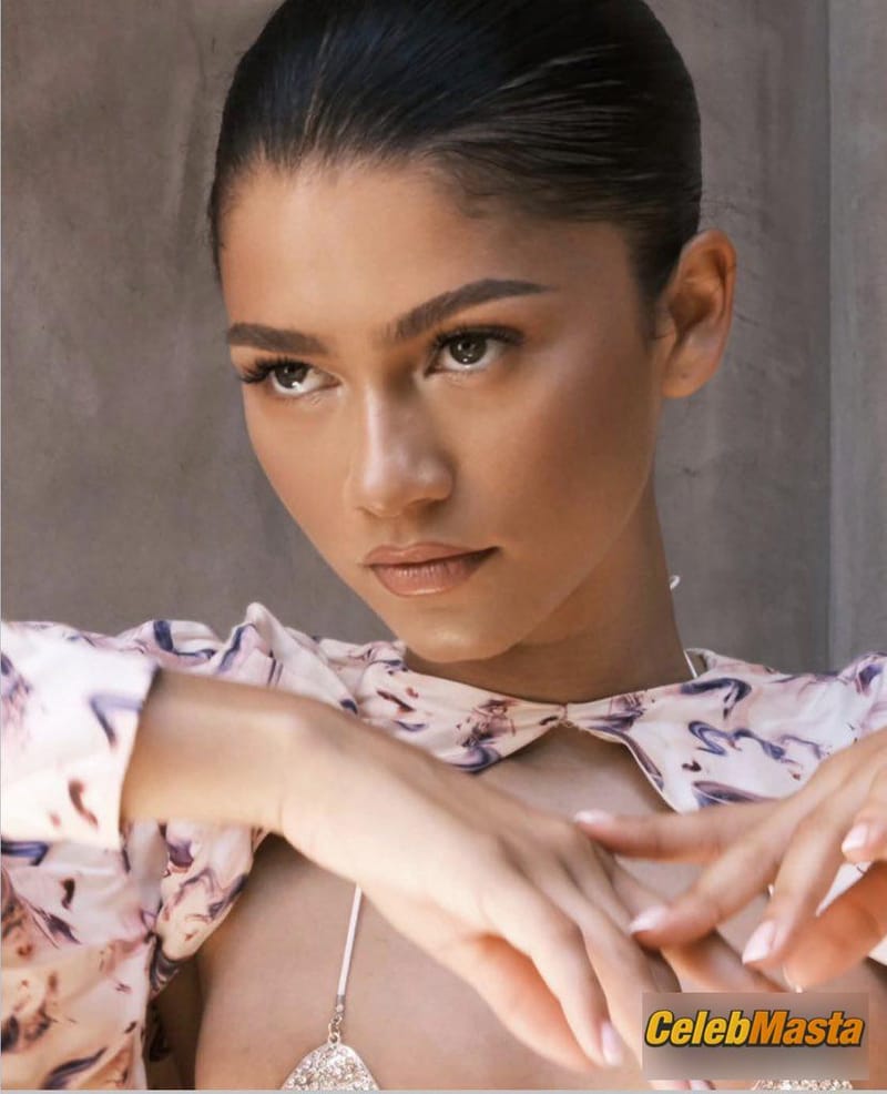 Zendaya Pics from the Set of Elle Magazine photo 2