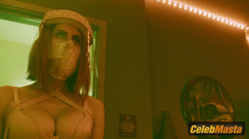 Alexandra Daddario Photo Collection from Songbird photo 1