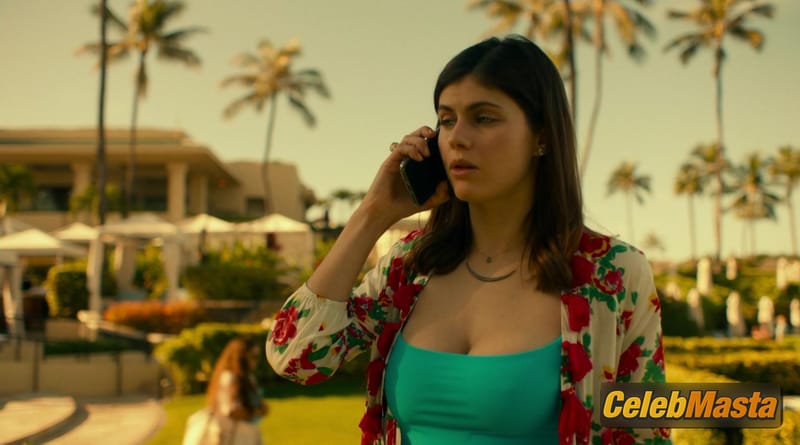 Alexandra Daddario Photo Set from The White Lotus photo 2