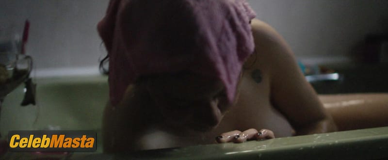 Alia Shawkat Photo Set from Animals photo 2