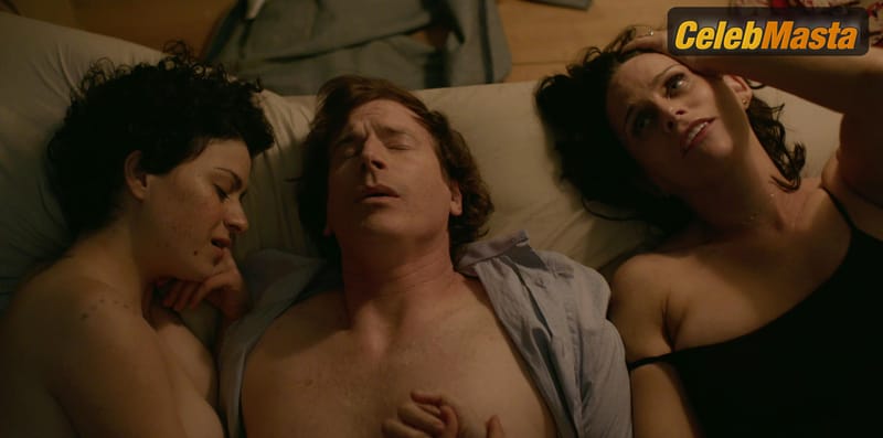 Alia Shawkat Photos from Transparent photo 3