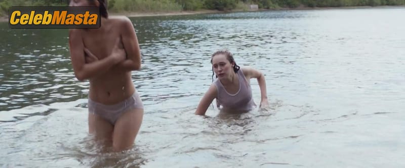 Photo Gallery: Alycia Debnam Carey in The Devil’s Hand photo 4