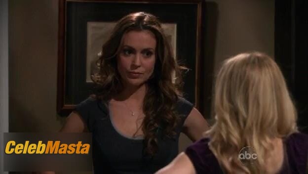 Photo Gallery: Alyssa Milano in Romantically Challenged photo 3