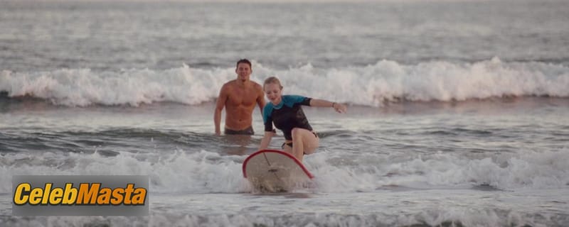 Amanda Seyfried Scene Photos Gallery from Dear John photo 4
