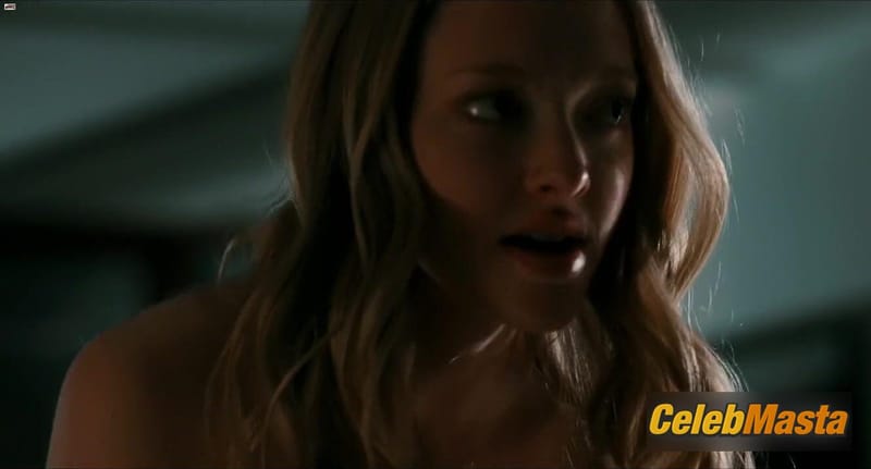 Amanda Seyfried Scene Photos Gallery from Chloe photo 4