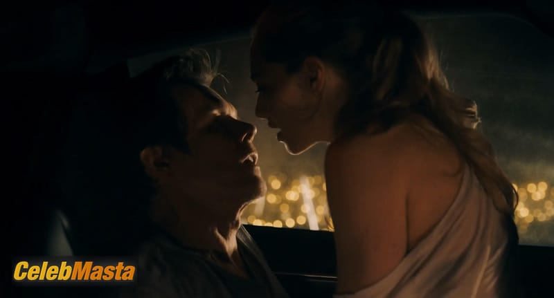 Amanda Seyfried Photo Gallery from You Should Have Left photo 3