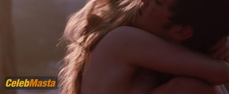 Amanda Seyfried Photo Collection from Red Riding Hood photo 4