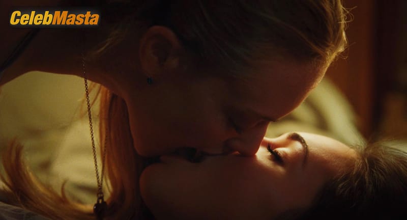 Amanda Seyfried Photos from Jennifer’s Body photo 3