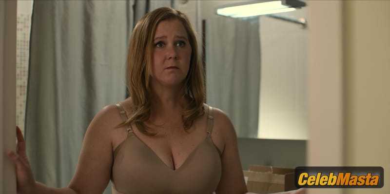 Amy Schumer Photo Collection from Life & Beth photo 1