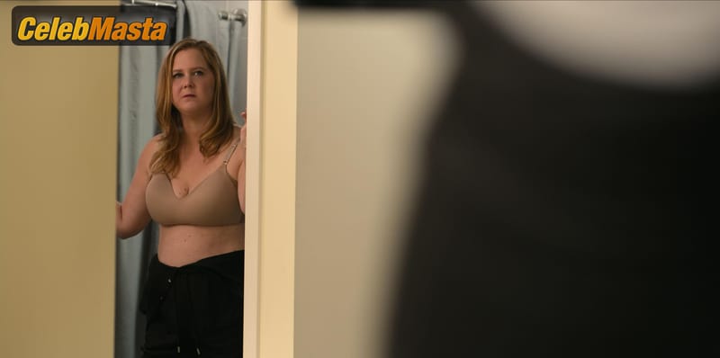 Amy Schumer Photo Collection from Life & Beth photo 2