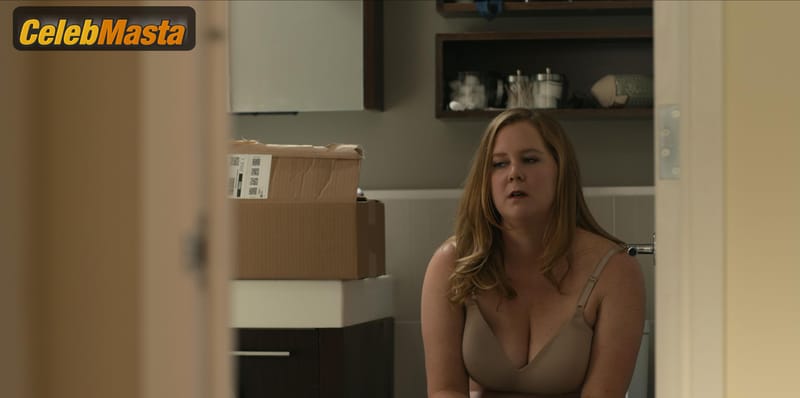 Amy Schumer Photo Collection from Life & Beth photo 3