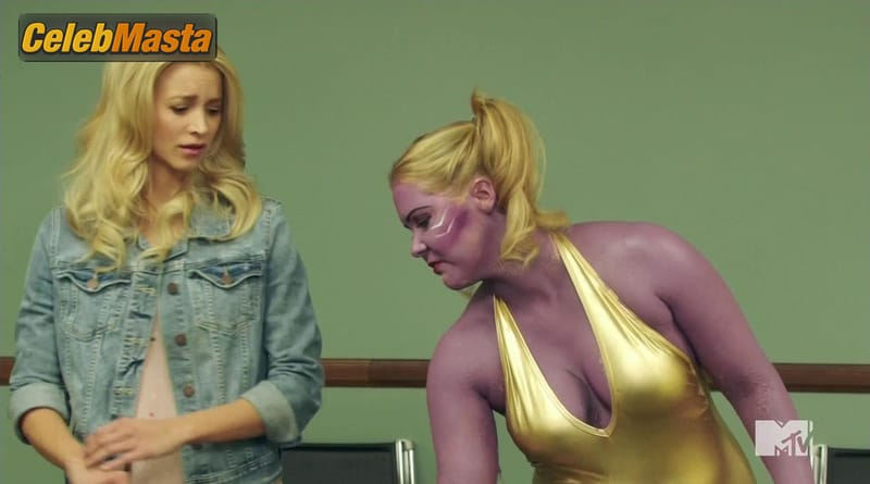 Amy Schumer Photo Gallery from Mtv Movie Awards photo 1