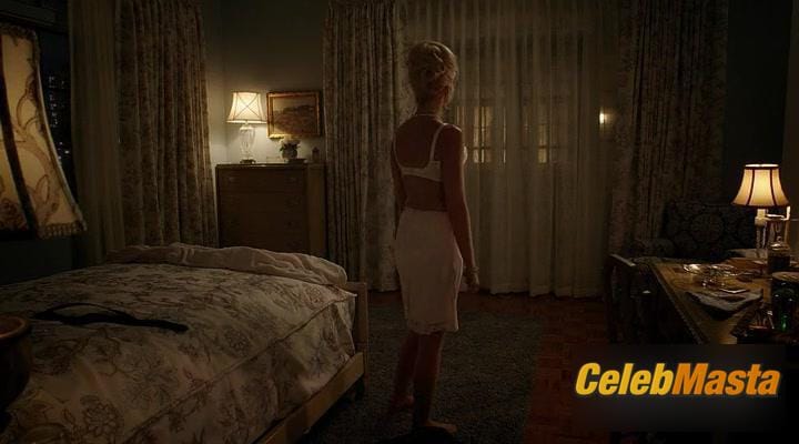 Photo Gallery: Anna Camp in The Good Girls Revolt photo 2