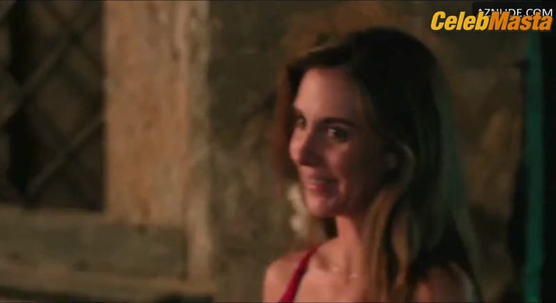 Aubrey Plaza's Lesbian Scene from Spin Me Round