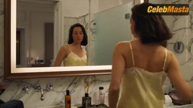 Aubrey Plaza's Sexy Scene from The White Lotus