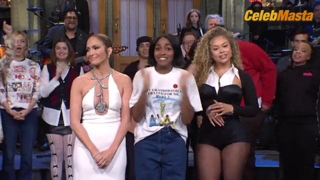 Jennifer Lopez Sexy Scene in Saturday Night Live