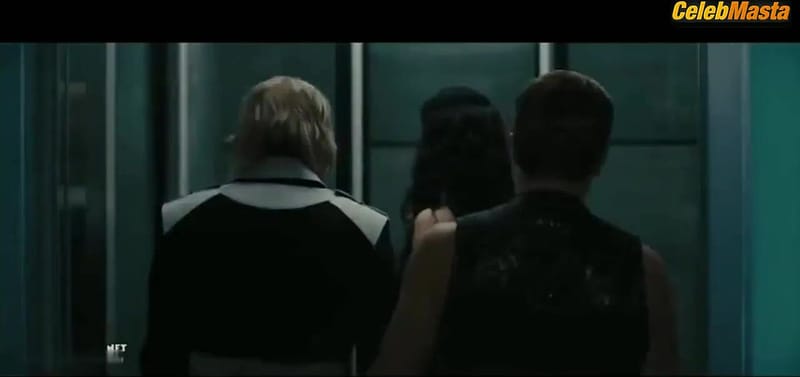 Jena Malone's Tits Scene from The Hunger Games Catching Fire