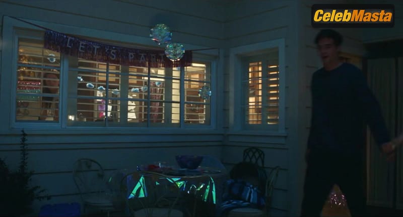 Sydney Sweeney and Alexa Demie Swimsuit Scene from Euphoria
