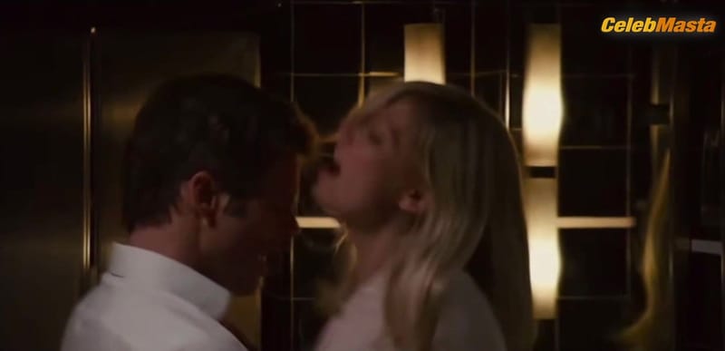 Kirsten Dunst Ass, Tits Scene from Bachelorette