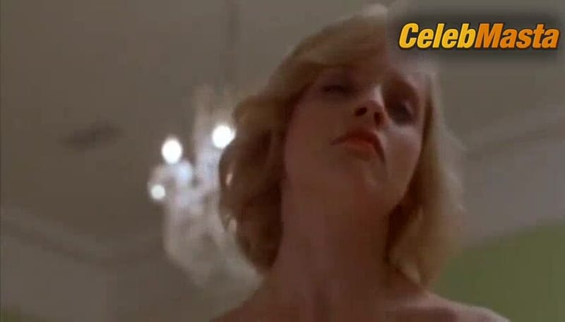 Mena Suvari Shows Off Sexy Scene in Sonny