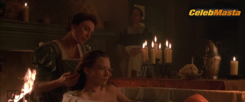 Catherine McCormack's Sexy Scene from Dangerous Beauty