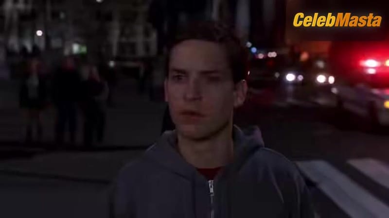 Kirsten Dunst Steamy Scene in Spider-man