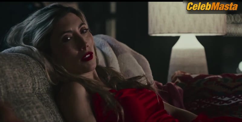 Mena Suvari, Rosa Salazar and Dichen Lachman's Butt, Boobs Scene in Vampires Of The Velvet Lounge