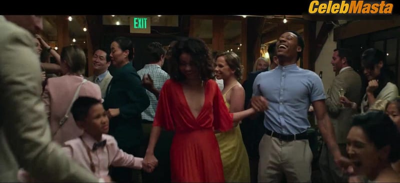 Sarah Hyland Reveals Skin in The Wedding Year Scene