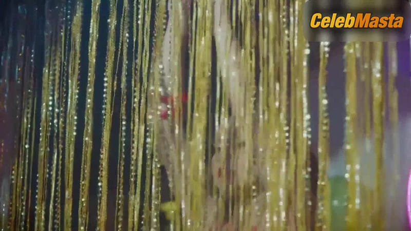 Janna Cuervo, Aliya Raymundo and Reina Castillo Bare Booty and Tits Scene in Mamasan