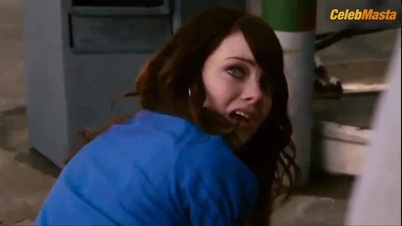 Laura Prepon, Amy Adams and Madelaine Petsch Reveal Tits Scene in All About Boobs!