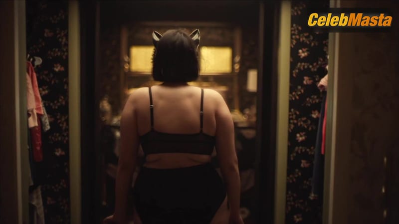 Barbie Ferreira Shows Underwear in Euphoria Scene