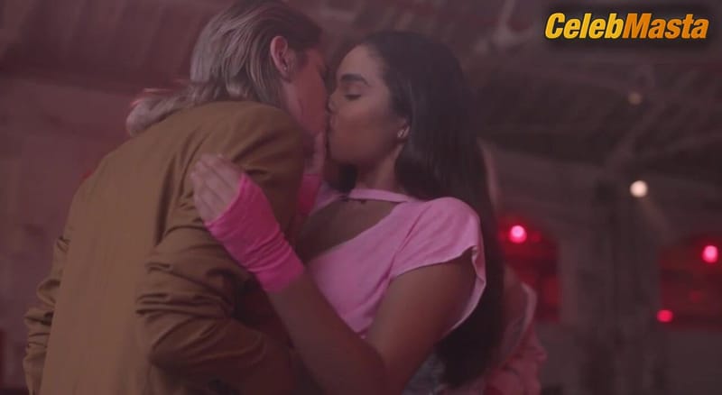Brittany O'Grady and Paris Jackson's Lesbian Scene in Star