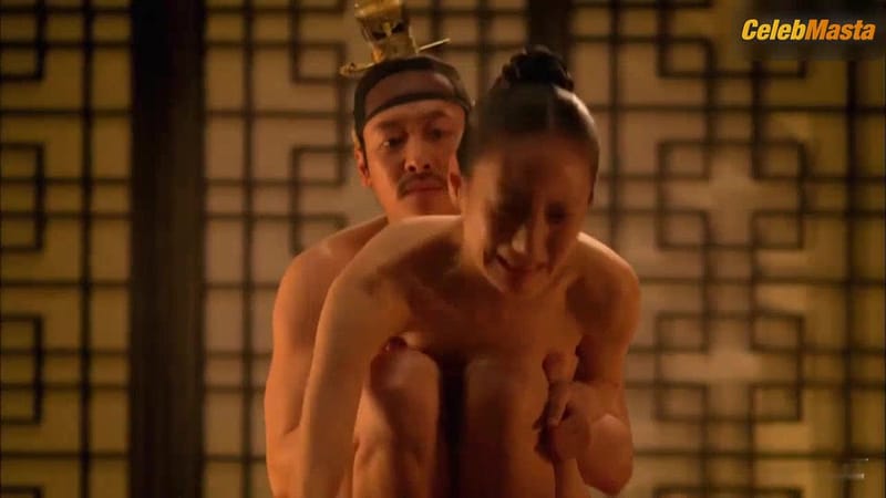 Cho Yeo-jeong's Tits Scene from The Concubine