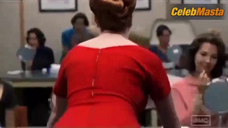 Christina Hendricks Reveals Butt, Boobs Scene in Mad Men