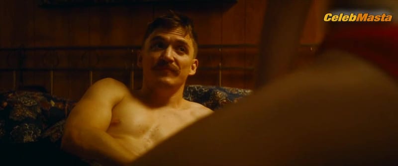 Willa Fitzgerald Booty, Boobs Scene in Strange Darling