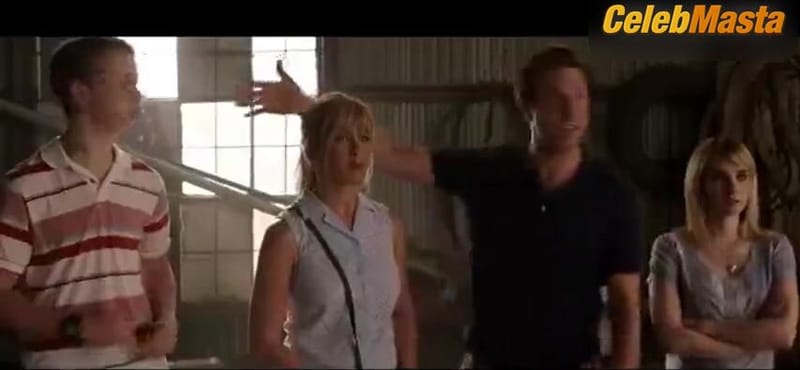 Jennifer Aniston Ass, Tits Scene from We're The Millers