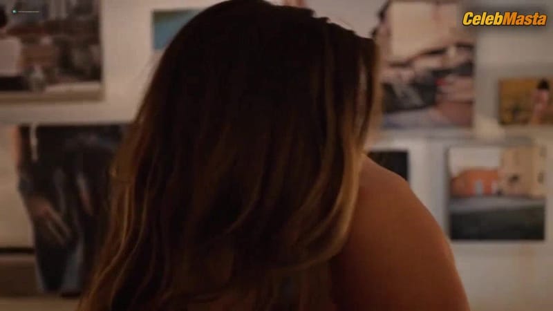 Sophia Bush's Lesbian, Boobs Scene in Easy