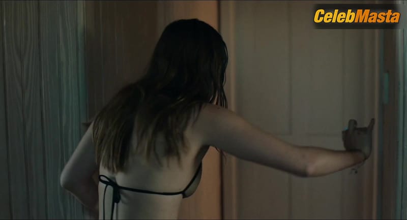 Liana Liberato Swimsuit, Underwear Scene from The Beach House