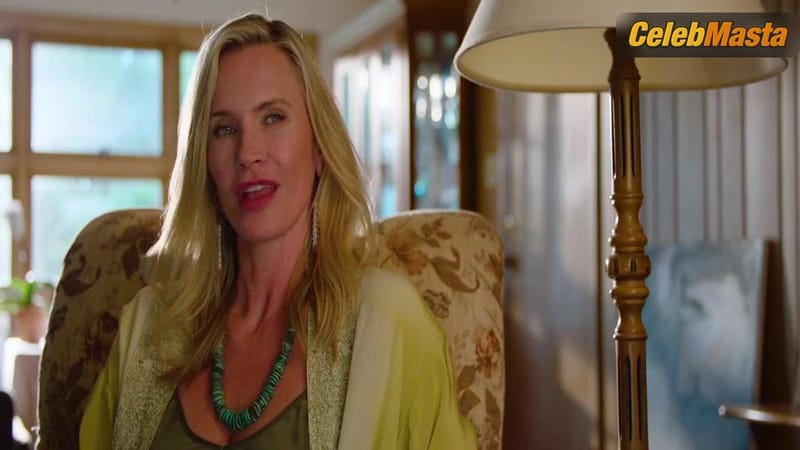 Natasha Henstridge Sexy Scene from Tears To A Glass Eye